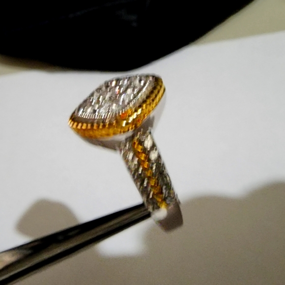 925 Sterling Silver Diamond Ring - Picture 5 of 10